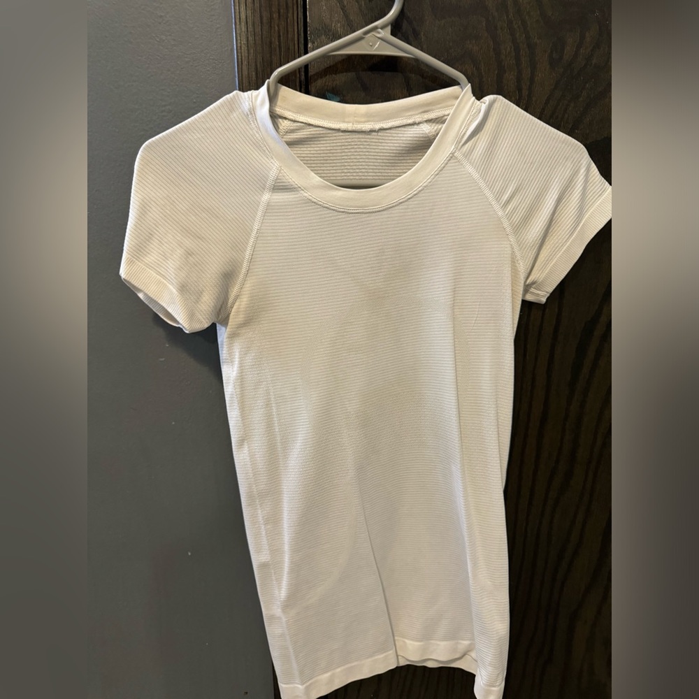 lululemon short sleeve